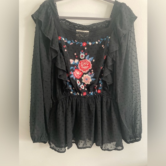 Savanna Jane black chiffon top with embroidered flowers - Picture 1 of 9